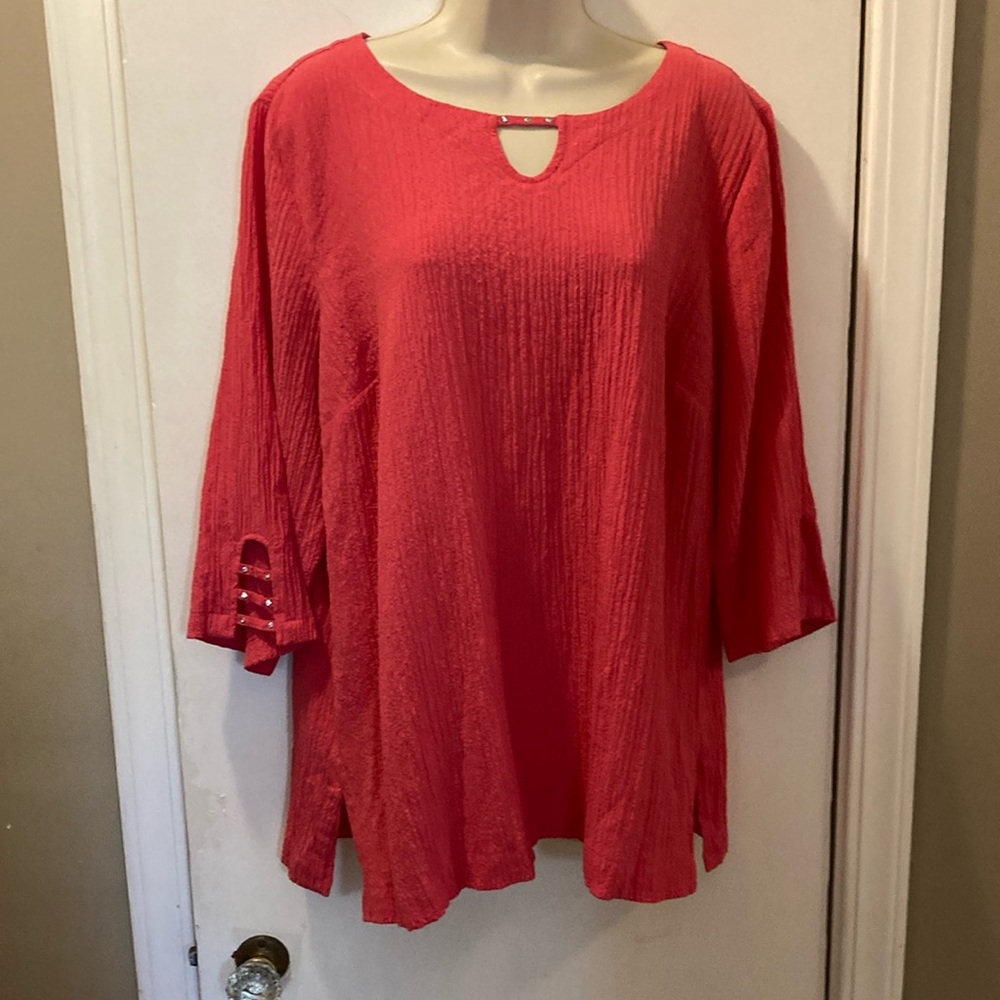 JM Collection large gauze top with Cut Out 25-301-.3